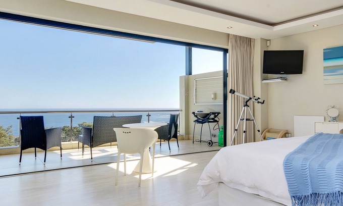 Camps Bay Apartment | Sea Mount
