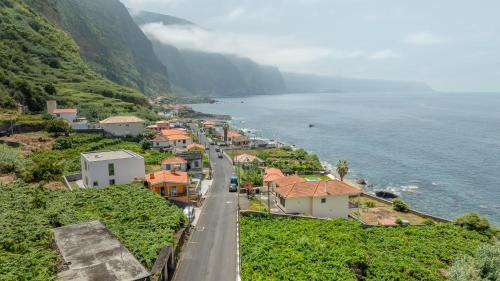 Sao Vicente Apartment | Sea & Mountain View apartment with open-air Patio & Parking