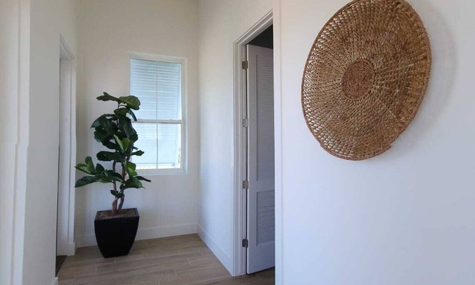 The Shores House | Sea Señor new home @ The Shores!