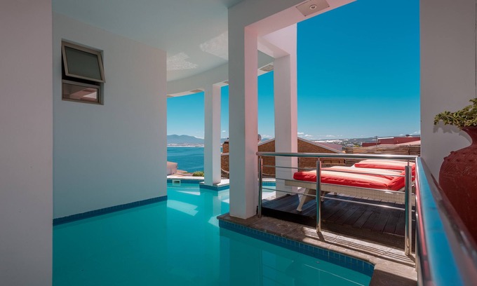 De Kelders House | Sea Star Lodge