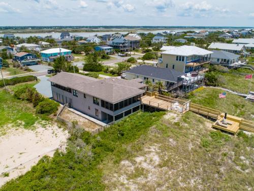 Topsail Beach House | Sea Strapped