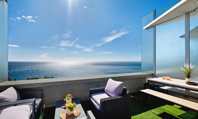 Cap d'Ail Apartment | Sea view - 5min Monaco - Swimming pool