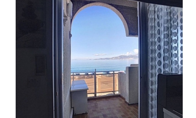 Corse-du-Sud Apartment | Sea view apartment Agosta Plage