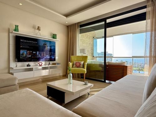 Plage des Nations Apartment | Sea View Apartment & Swimming Pool