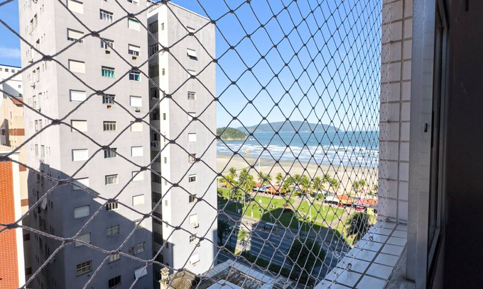 Itarare Apartment | SEA VIEW at Praia do Itararé