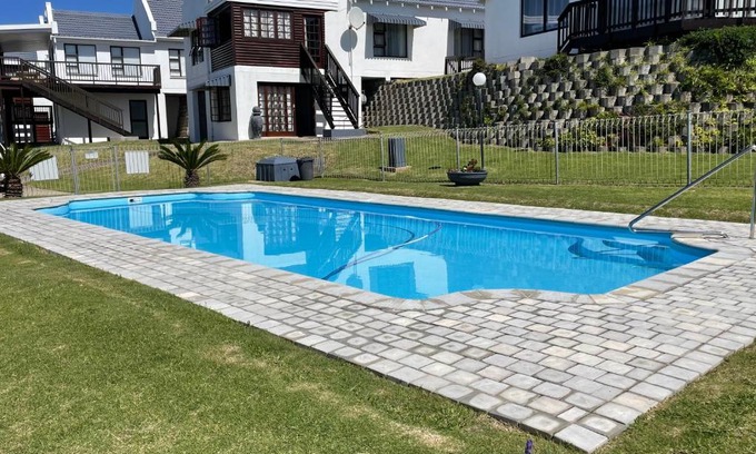 Great Brak River House | Sea view cottage