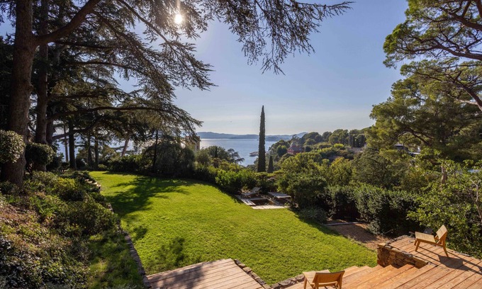 Le Mourillon House | SEA VIEW HOUSE IN TOULON