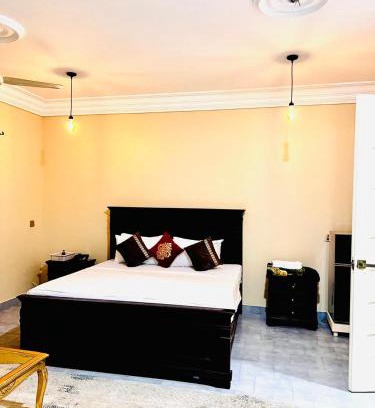 D.H.A. House | Sea View Inn Shamsher