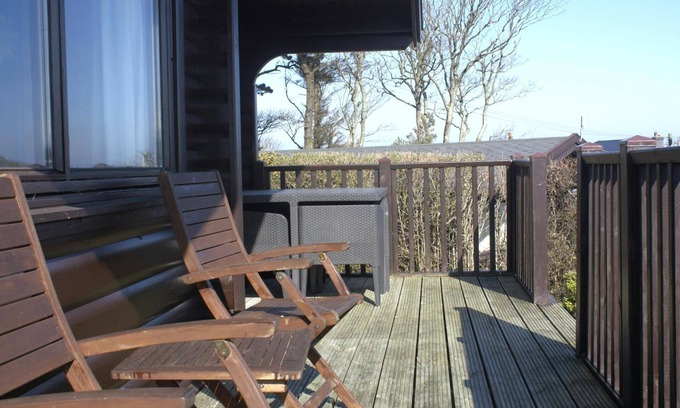 Haverfordwest Cottage | Sea View Lodge, Porthgain