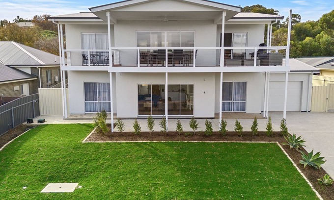 Normanville House | Sea View Maria - 6 Anna Court