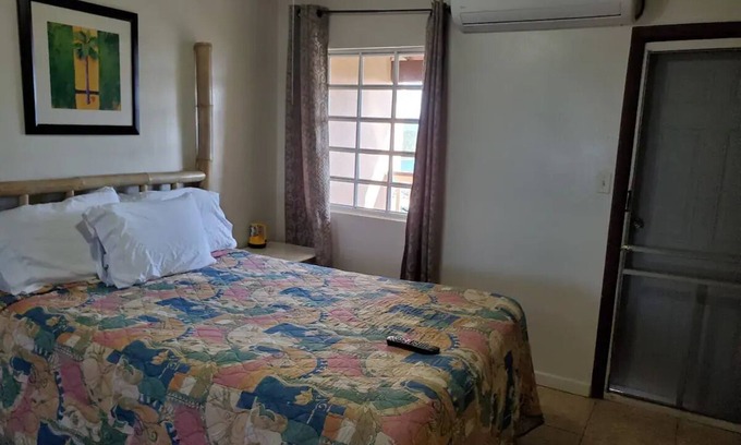 Estate Contant Apartment | Sea View One-Bedroom Apartment in St. Thomasnn