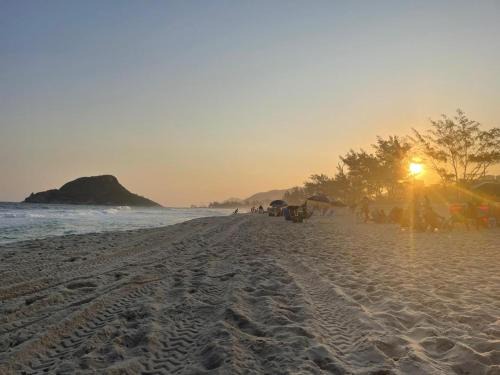 Jacarepagua House | Sea view resort swimming pool sauna Olympic center Farmasi Condominio Viva Viver