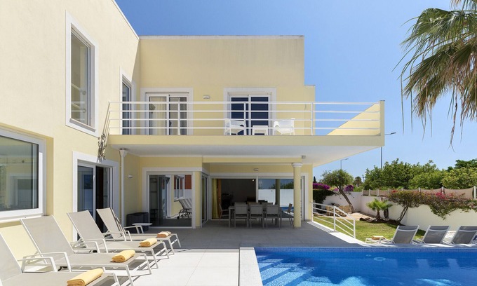 Porto de Mos Villa | Sea view spacious villa [95]