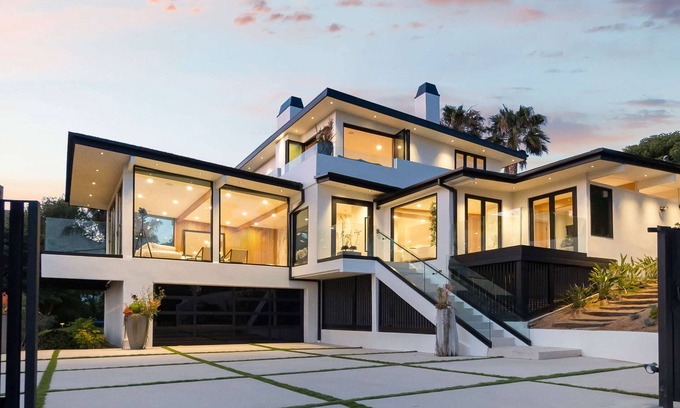 Central Malibu Villa | Sea Vista - Central Malibu Villa w/Pool, Spa, & Ocean Views