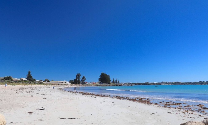 Waterhouse House | Sea Vu Caravan Park