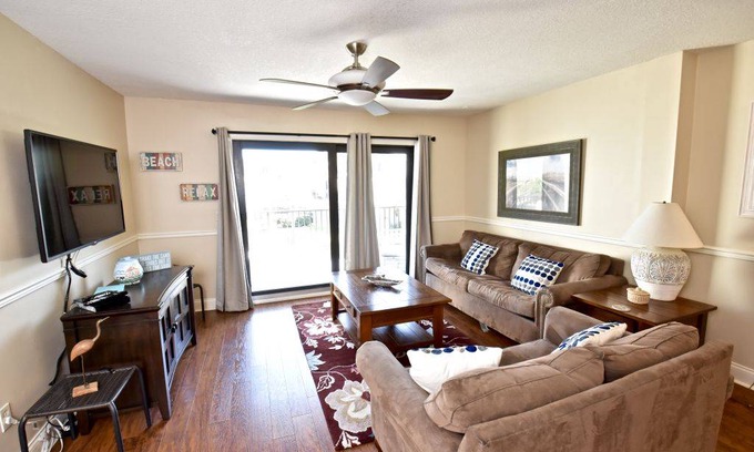 St. Augustine Beach Apartment | Sea Winds 35 Ocean View 3B