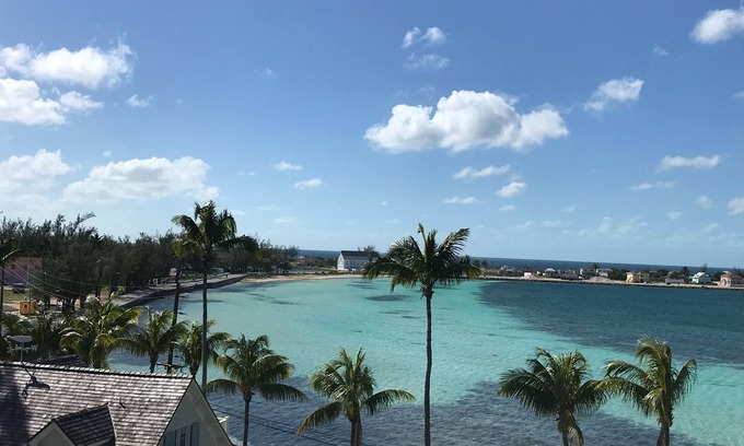 Governor's Harbour House | Sea Walk 4 Bedroom Home