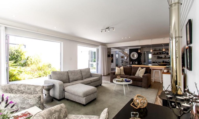 Voelklip House | Sea Whisper