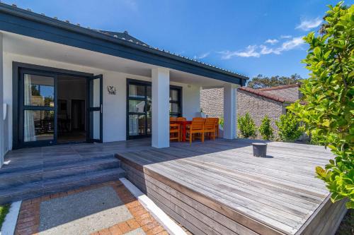Voelklip House | SeaB by Top Destinations Rentals