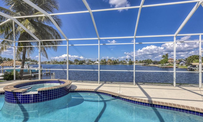 Eight Lakes Villa | SEABIM Villa KELIASGAR (Eight Lakes location)