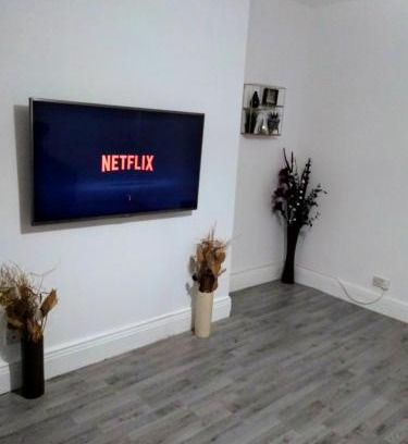 Blyth Apartment | Seabreeze Apartment