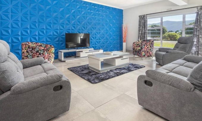 Sandbaai House | Seabreeze by Top Destinations Rentals
