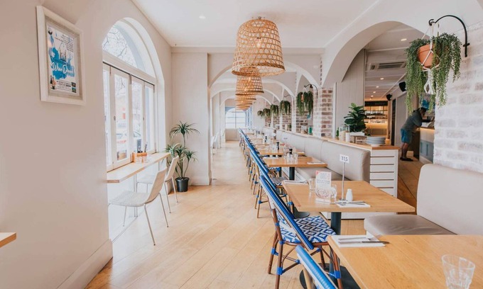 Nelson Bay Hotel | Seabreeze Hotel