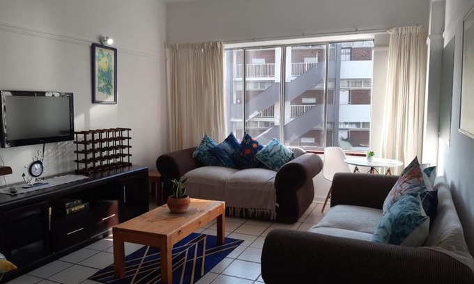 Margate Beach Apartment | Seabrook 306