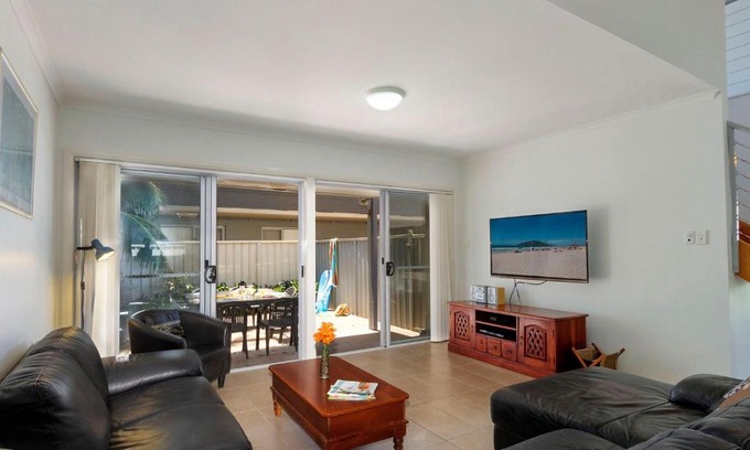 Hawks Nest House | Seachange Townhouse 4