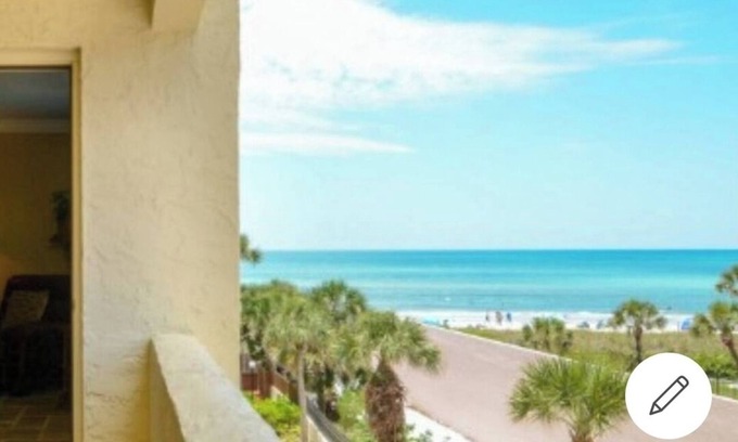 Siesta Key Condo | Seacresent condo siesta key