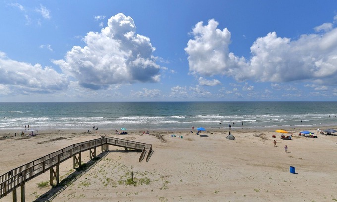 Galveston Condo | Seascape 1311 2 Bedroom Condo by RedAwning