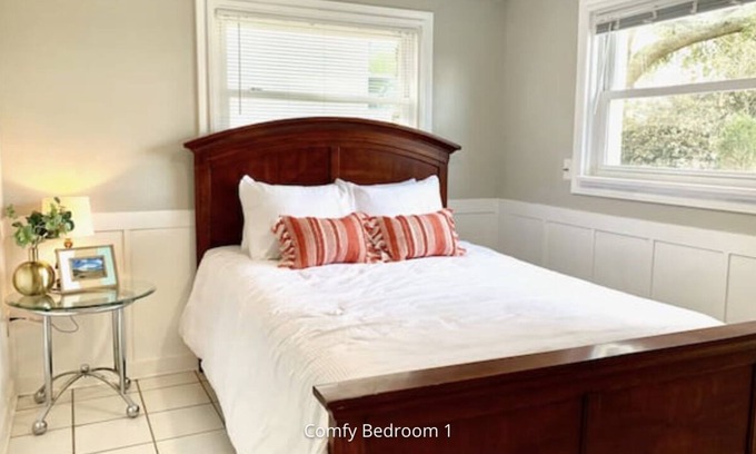 Chic's Beach Apartment | Seascape Lux Suite S