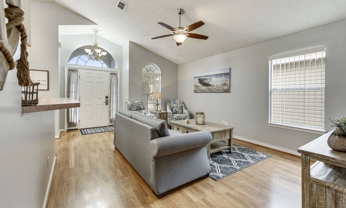 Panama City Beach House | Seashells on Seashore by Book That Condo