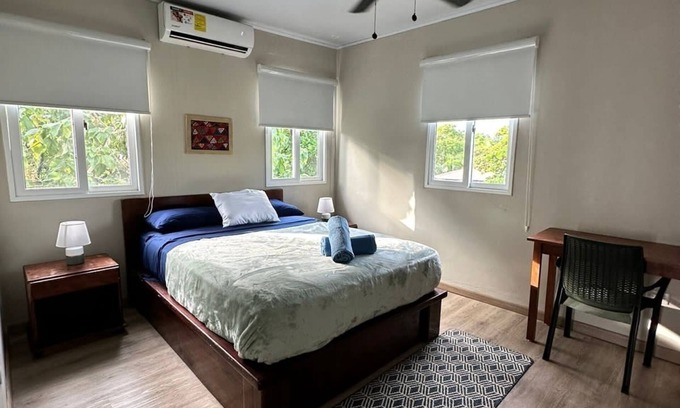 Saigon Apartment | Seaside 2-bedroom apartment near Bocas town