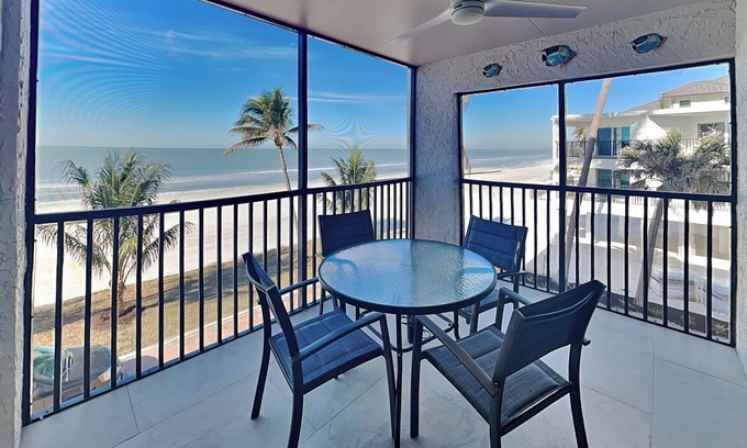 Mid Island Condo | Seaside 210 | Renovated Beachfront Corner Condo w/Gulf Views + Pool Access