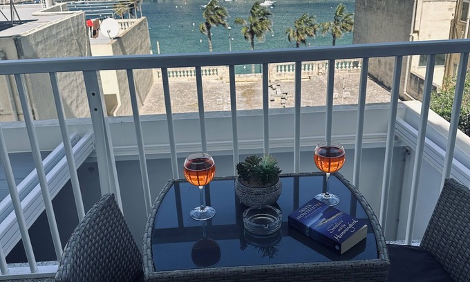 Marsaskala Apartment | Seaside Accomodation