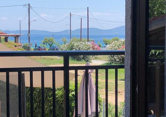 Ierissos Apartment | Seaside Christina Apartments