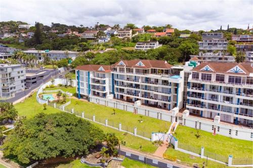 Margate Beach Apartment | Seaside Getaway 2