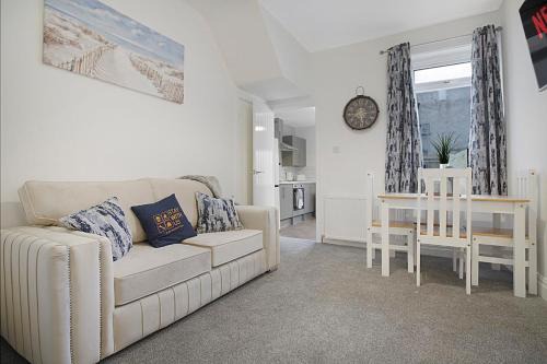 Redcar Apartment | Seaside Haven on Newcomen Grove, Redcar Retreat