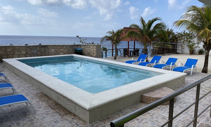 Zona Hotelera Norte House | Seaside Oasis, Large Ocean Facing Pool, Ocean View