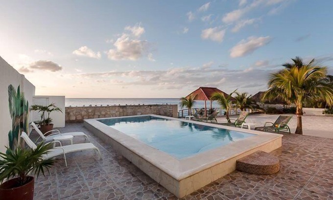Zona Hotelera Norte House | Seaside Oasis, Large Ocean Facing Pool, Ocean Views