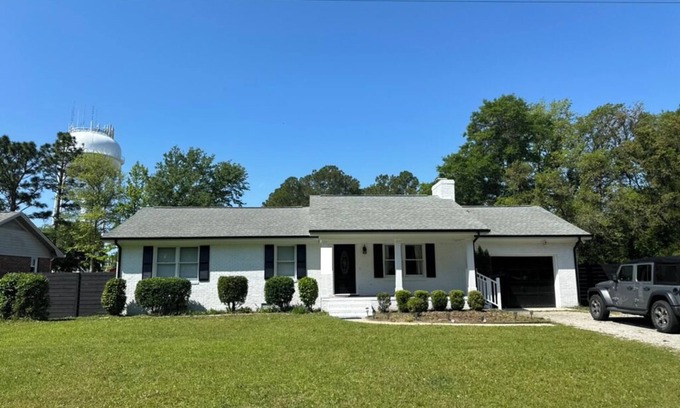 Calabash House | Seaside Serenity: Your Perfect Beach Getaway 15 Min for Sunset Beach
