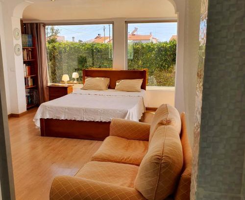 Sagres Apartment | Seaside Studio in Sagres - 38 sqm with Terrace and Garden