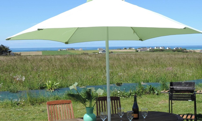 Plovan Villa | Seaside villa, beach access on foot