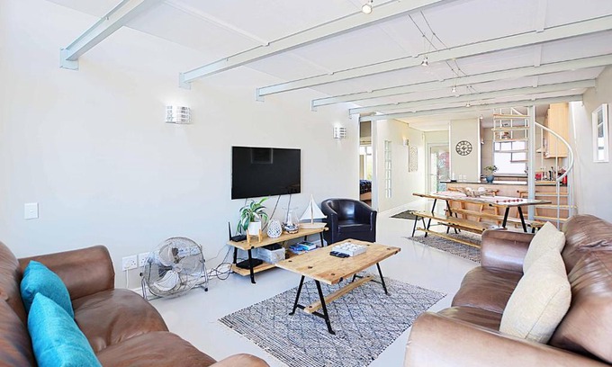 Big Bay Apartment | Seaside Village Beach Penthouse