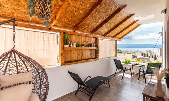 Dugi Rat Apartment | Seaview Apartman