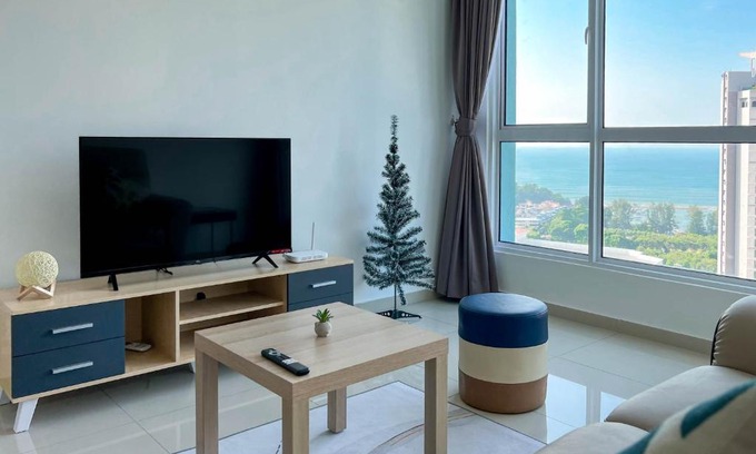 Seri Tanjung Pinang House | Seaview Beautiful Rooms