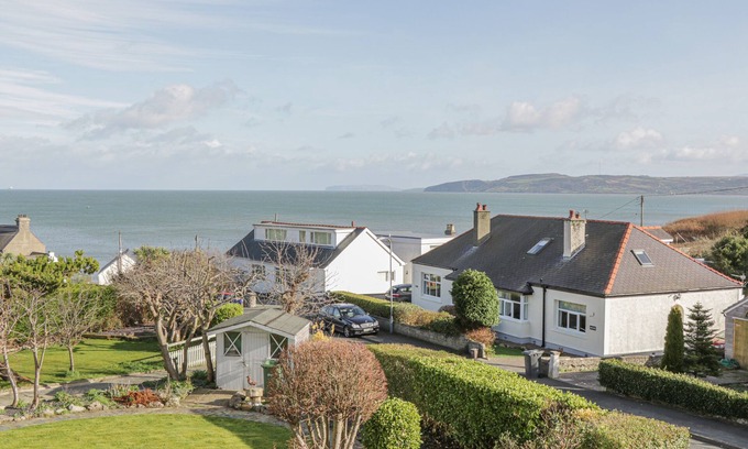 Benllech Cottage | Seaview