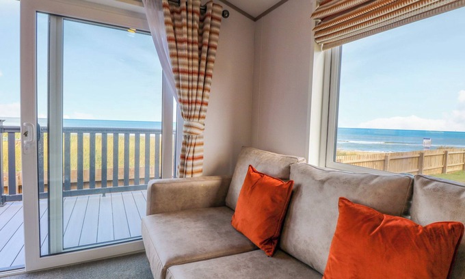 Bacton Cottage | Seaview Lodge