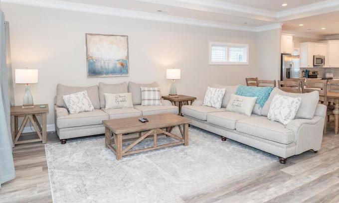 North Topsail Beach House | Seaview Villa